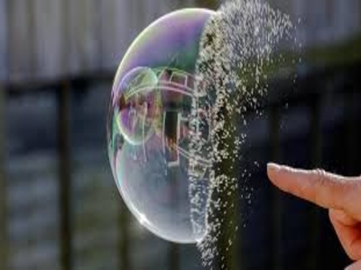 تشکیل حباب در بورس و نگرانی نماینده مجلس...!!!