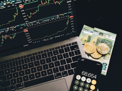 اولین ربات تحلیلگر تکنیکال