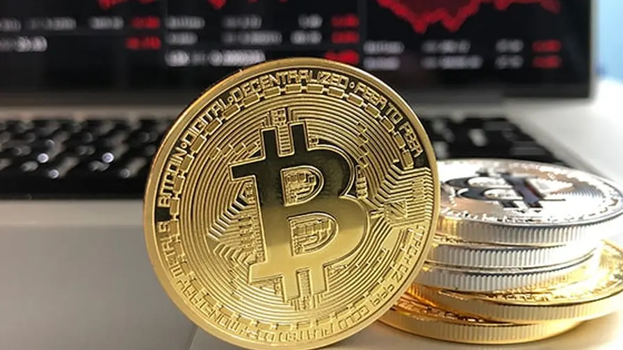 بیت کوین پیش از تصمیم فدرال رزرو بالاتر از ۸۰٬۰۰۰